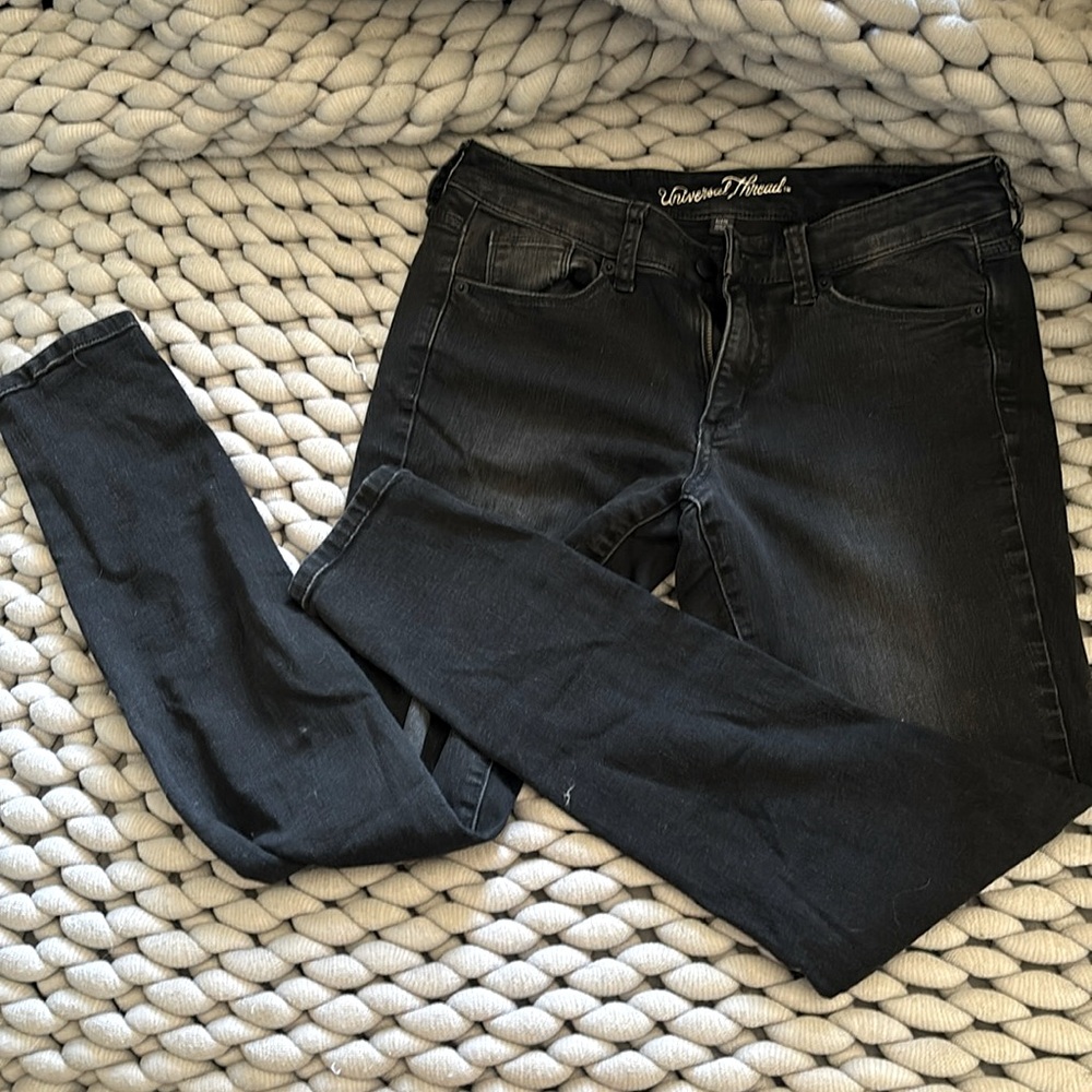 Black high rise skinny jeans